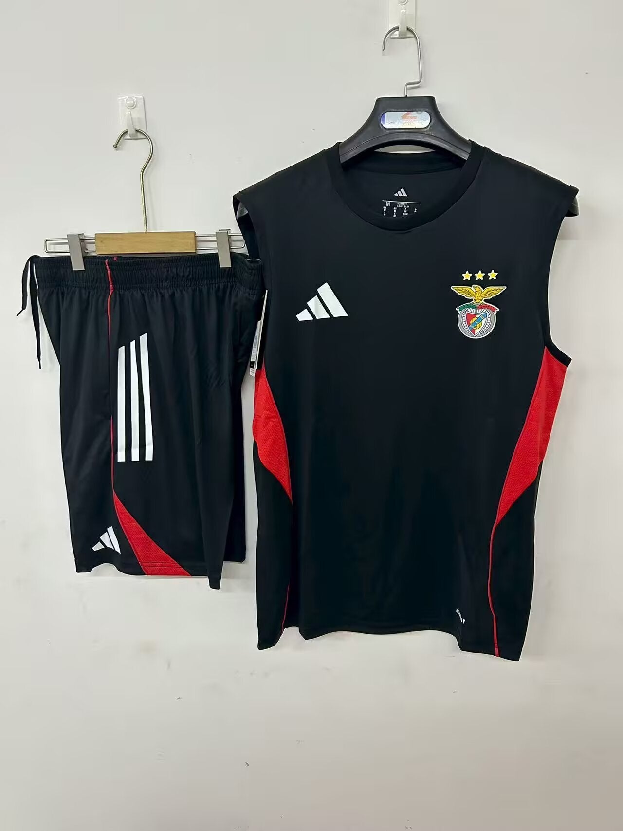 FC Benfica Training Kit
