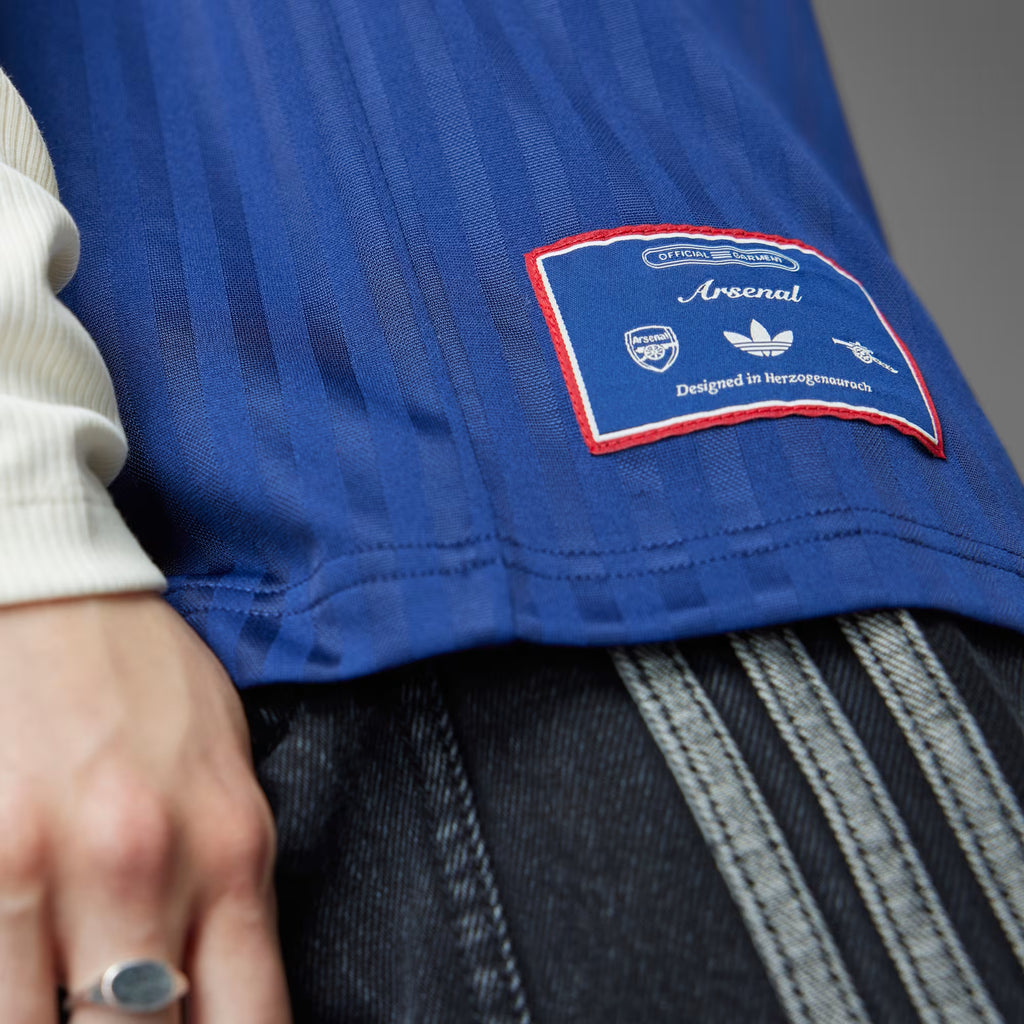 Arsenal Terrace Icons T-shirt (Unisex)