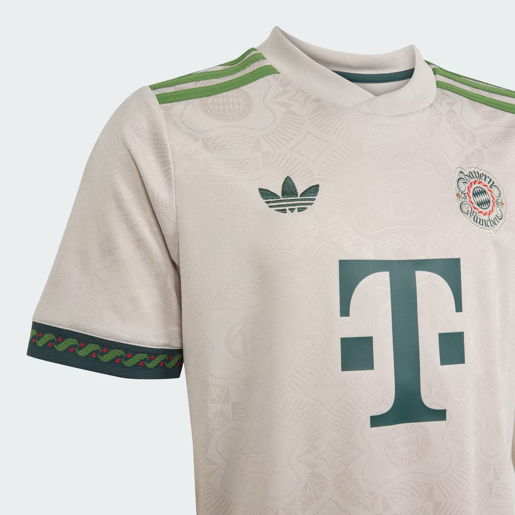 Bayern Munich Weisen Special Edition Kit 25/26