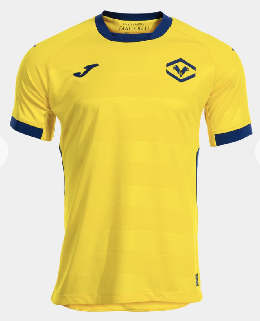 Verona Away Kit 2025/26