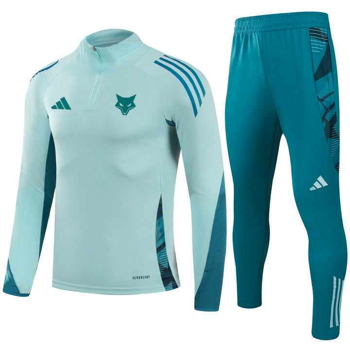 Wolves Training Kit