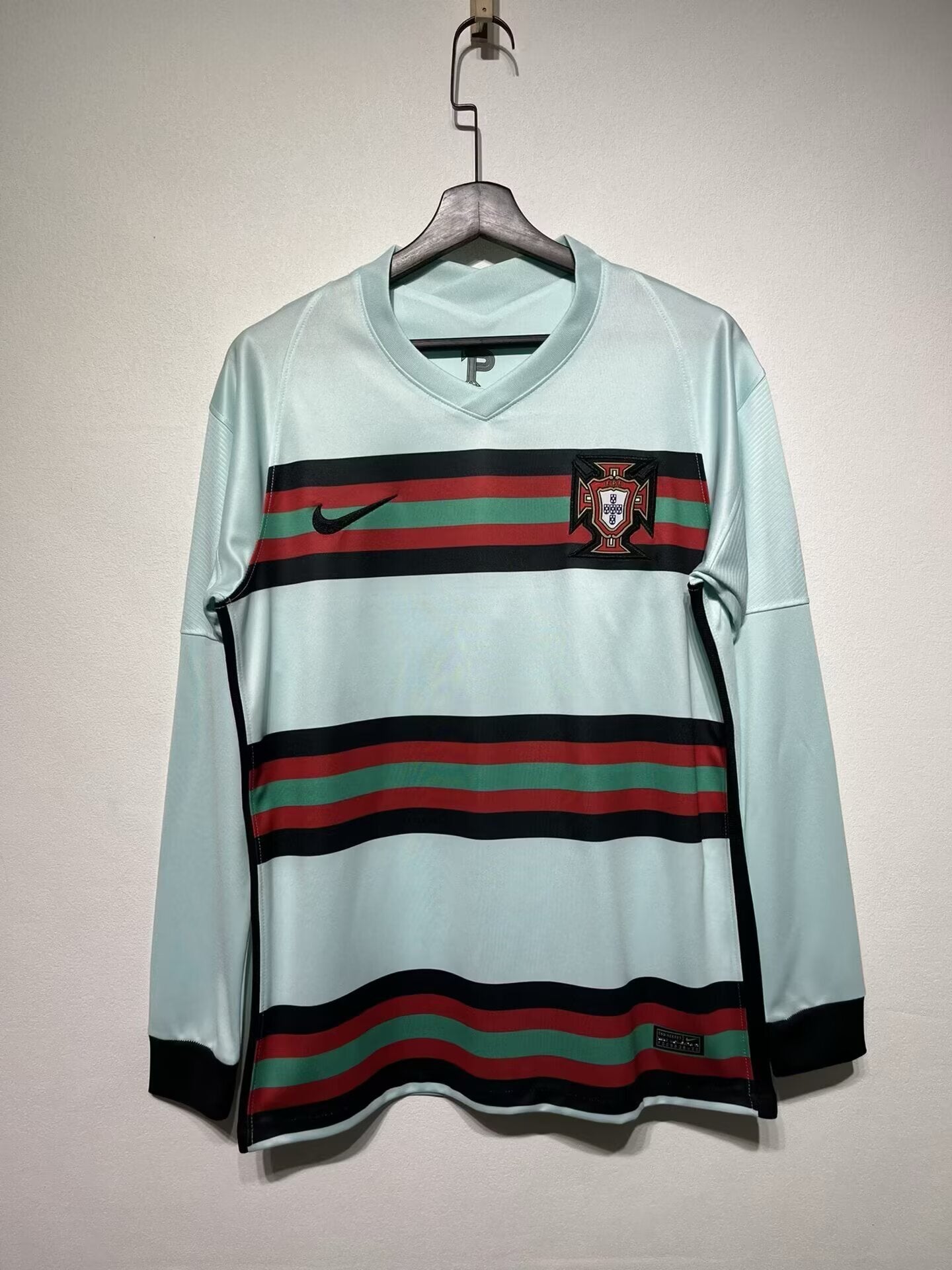 Portugal National team Retro Kit 07/08