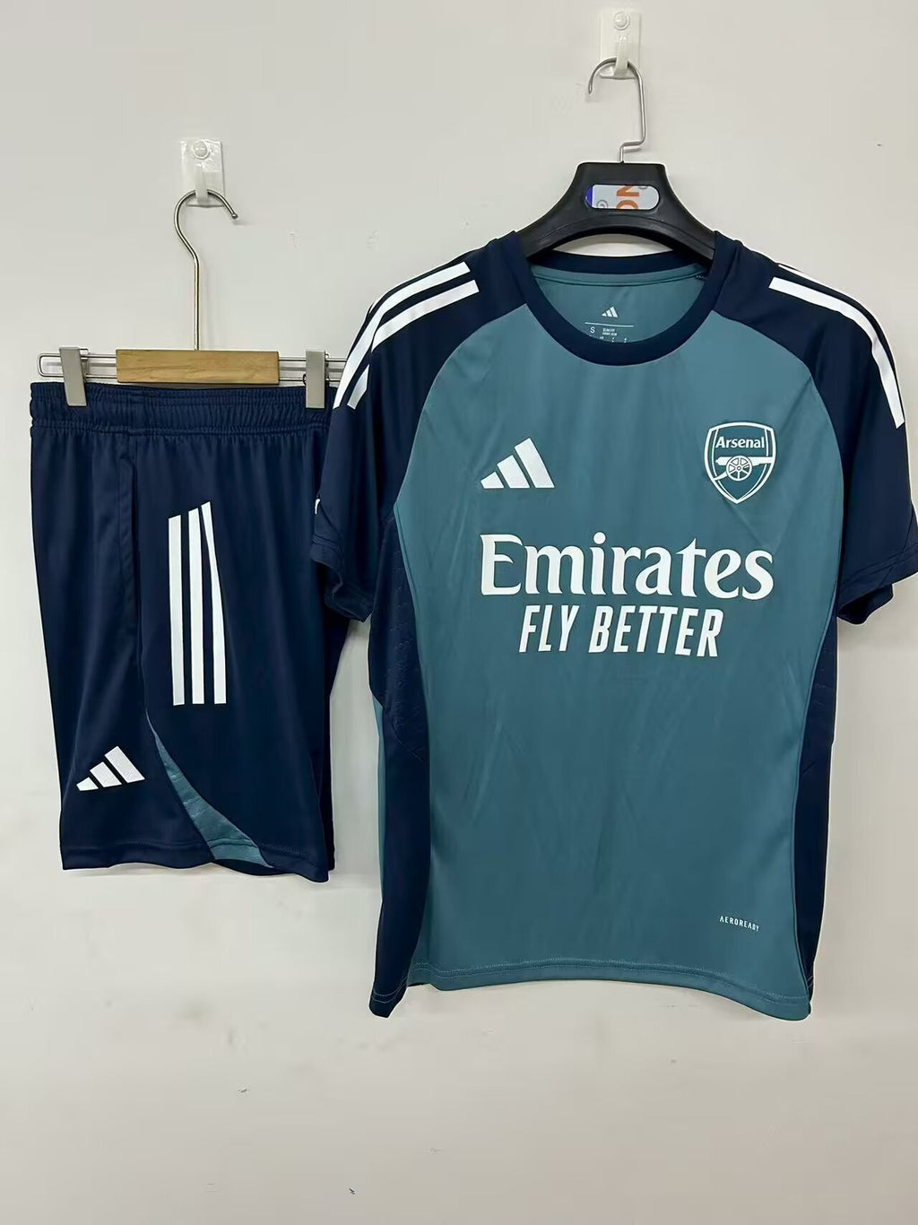 Arsenal Training Kit