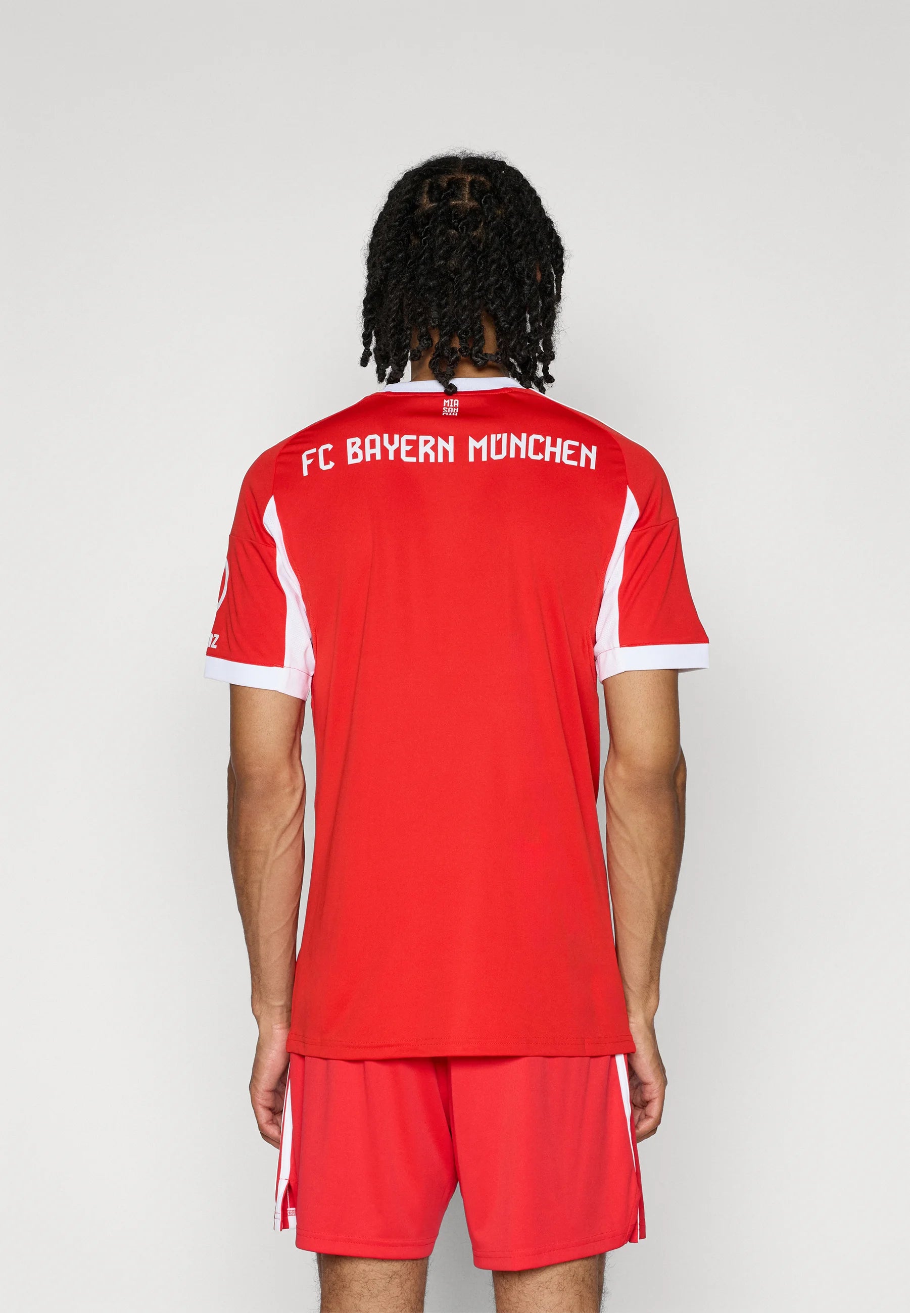 Bayern Munich Home Jersey 2025/26